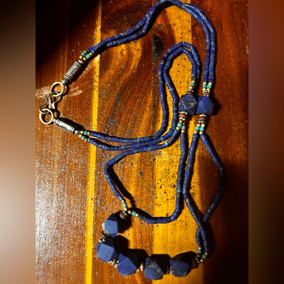 Vintage Lapis Lazuli Carnelian and Turquoise Necklace
(R) - Picture 3 of 5